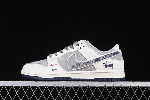 All categories Nk SB Dunk Series Nk SB Dunk Low High-end customized low-top sneakers Nk SB Dunk Low Stusi co-branded Beige printed gray hook Anniversary high-end customized low-top casual sneakers DM6868-009